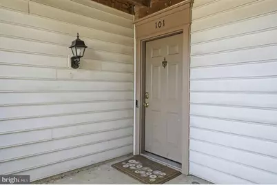 8248 Catbird Circle #101, Lorton, VA 22079 - Photo 33