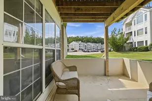 8248 Catbird Cir, Lorton, VA 22079 - Photo 17