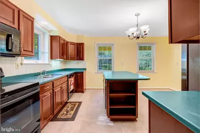 8916 Braeburn Drive, Annandale, VA 22003 - Photo 15