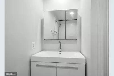 8830 Mansion View Court, Vienna, VA 22182 - Photo 25