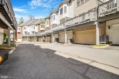 8830 Mansion View Court, Vienna, VA 22182 - Photo 29