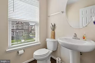 8358 Sallyport St, Lorton, VA 22079 - Photo 23