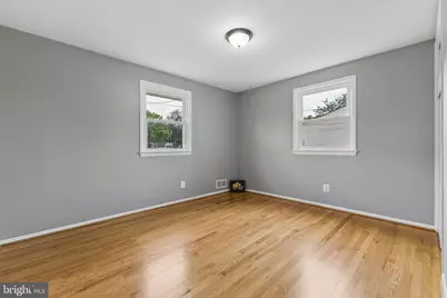 5623 Ottawa Road, Centreville, VA 20120 - Photo 13