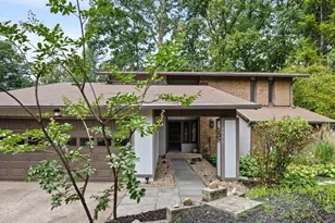 9006 Home Guard Dr, Burke, VA 22015 - Photo 3
