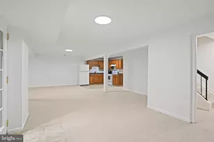 9006 Home Guard Dr, Burke, VA 22015 - Photo 53