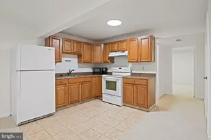9006 Home Guard Dr, Burke, VA 22015 - Photo 55