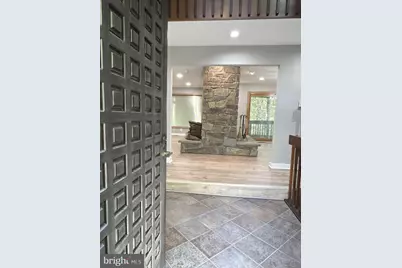 10227 Lawyers Road, Vienna, VA 22181 - Photo 11