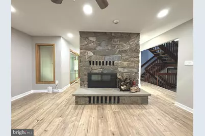 10227 Lawyers Road, Vienna, VA 22181 - Photo 19