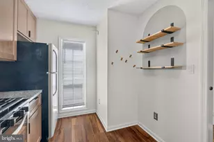 7660 Willow Point Dr, Falls Church, VA 22042 - Photo 9