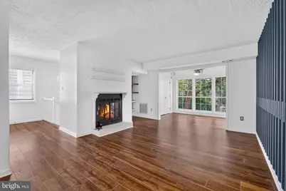 7660 Willow Point Drive, Falls Church, VA 22042 - Photo 13