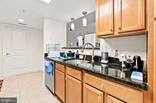 11800 Sunset Hills Rd, Reston, VA 20190 - Photo 9