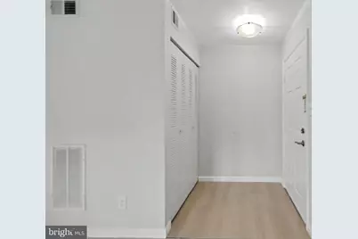 1727 Ascot Way #1727G, Reston, VA 20190 - Photo 21