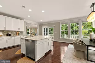 6203 Champion Oak Ct, Falls Church, VA 22044 - Photo 7