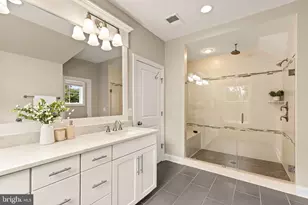 6203 Champion Oak Ct, Falls Church, VA 22044 - Photo 29