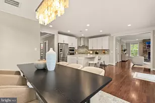 6203 Champion Oak Ct, Falls Church, VA 22044 - Photo 15