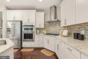 6203 Champion Oak Ct, Falls Church, VA 22044 - Photo 13