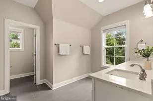 6203 Champion Oak Ct, Falls Church, VA 22044 - Photo 31