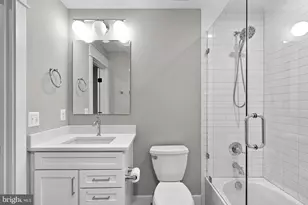111 Courthouse Rd SW, Vienna, VA 22180 - Photo 57