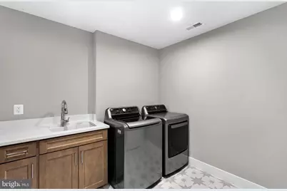 111 Courthouse Road SW #6, Vienna, VA 22180 - Photo 49