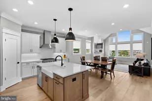 111 Courthouse Rd SW, Vienna, VA 22180 - Photo 17