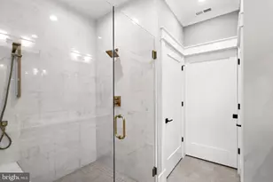 111 Courthouse Rd SW, Vienna, VA 22180 - Photo 37