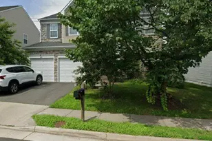 6674 Jackson Fields Ct, Centreville, VA 20121 - Photo 1