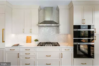 6718 Lowell Avenue #506, McLean, VA 22101 - Photo 9