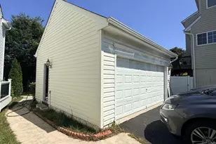 8140 Gilroy Dr, Lorton, VA 22079 - Photo 31