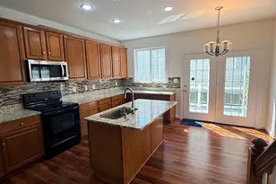 8140 Gilroy Dr, Lorton, VA 22079 - Photo 13