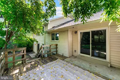 13506 Glendundee Drive, Herndon, VA 20171 - Photo 23