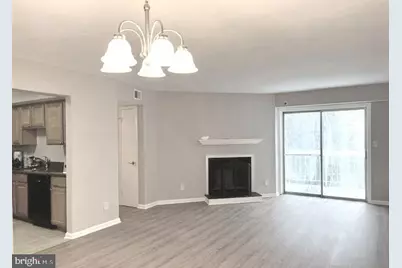 3179 Summit Square Drive #2-E6, Oakton, VA 22124 - Photo 7