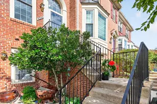 6240 Windham Hill Run, Alexandria, VA 22315 - Photo 13