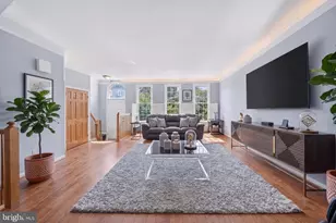 6240 Windham Hill Run, Alexandria, VA 22315 - Photo 3