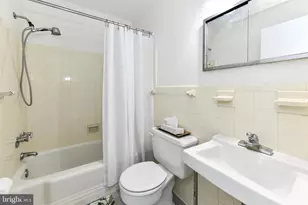 6641 Wakefield Dr, Alexandria, VA 22307 - Photo 19