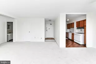 6641 Wakefield Dr, Alexandria, VA 22307 - Photo 7