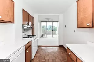 6641 Wakefield Dr, Alexandria, VA 22307 - Photo 11