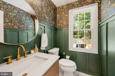 10729 Shingle Oak Court, Burke, VA 22015 - Photo 19
