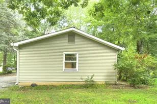 2405 Earlsgate Ct, Reston, VA 20191 - Photo 9