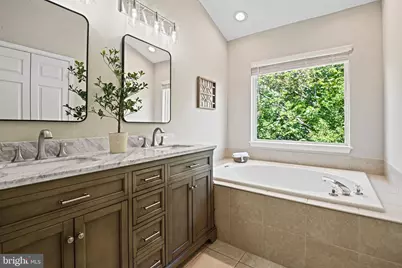 13102 Forest Mist Lane, Fairfax, VA 22033 - Photo 21