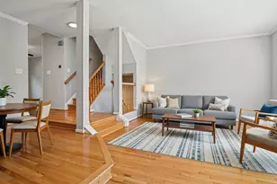 13102 Forest Mist Ln, Fairfax, VA 22033 - Photo 11