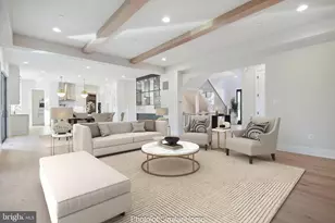 8316 Westchester Dr, Vienna, VA 22182 - Photo 15