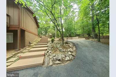 2512 Fauquier Lane, Reston, VA 20191 - Photo 5