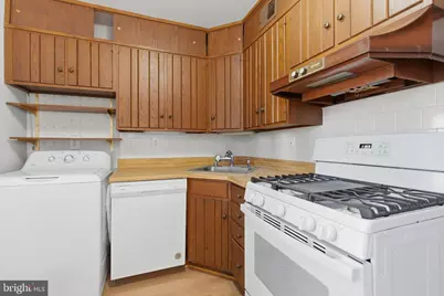 1813 Olmstead Drive, Falls Church, VA 22043 - Photo 7