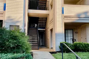 6917 Mary Caroline Cir, Alexandria, VA 22310 - Photo 13