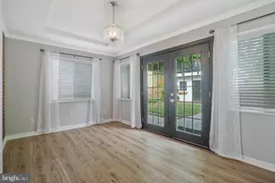 5758 Biscayne Dr, Alexandria, VA 22303 - Photo 9