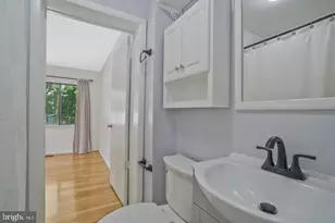5758 Biscayne Dr, Alexandria, VA 22303 - Photo 15