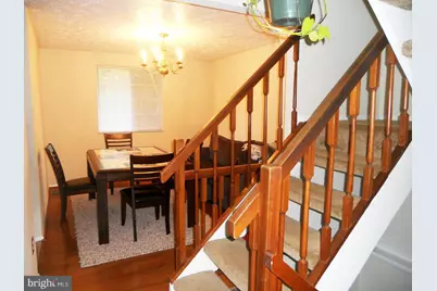 8031 Tyson Oaks Circle, Vienna, VA 22182 - Photo 7