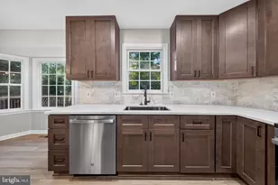 1101 Sugar Maple Ln, Herndon, VA 20170 - Photo 57