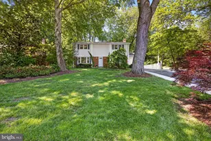 6710 Sydenstricker Rd, Springfield, VA 22152 - Photo 3