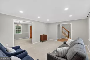6710 Sydenstricker Rd, Springfield, VA 22152 - Photo 13